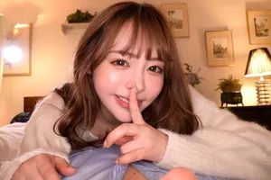 Cuộc sống khó khăn, một vợ yêu đi làm thêm phải liếm cho anh cấp trên để tăng lương